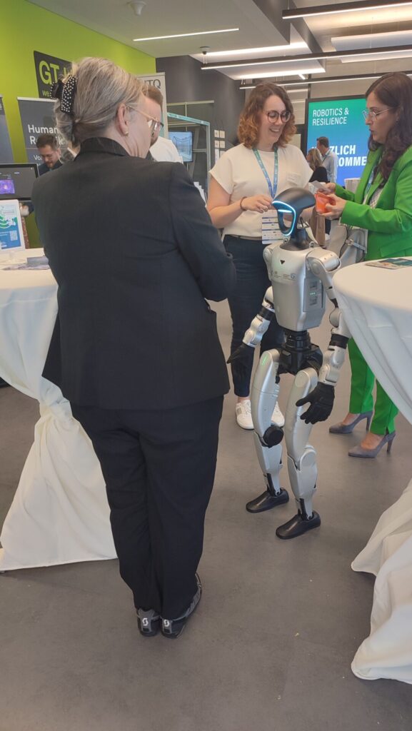 Roboter in Diskussion